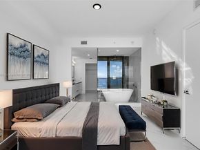 700 NE 24th 4502, Miami FL 33137