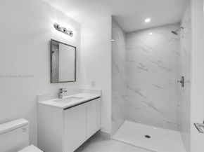 700 NE 24th 4502, Miami FL 33137
