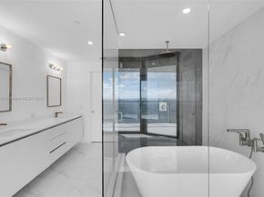 700 NE 24th 4502, Miami FL 33137
