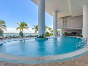 700 NE 24th 4502, Miami FL 33137