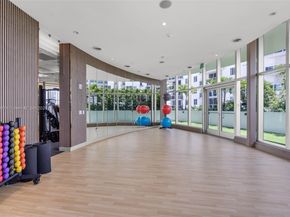 700 NE 24th 4502, Miami FL 33137