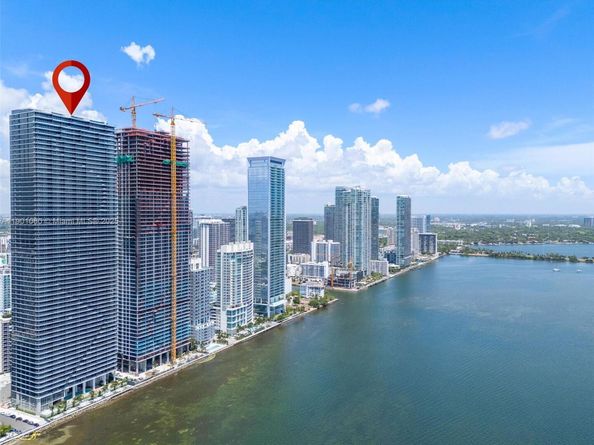 700 NE 24th 4502, Miami FL 33137