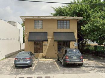2515 SW 7th St