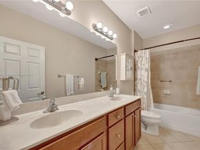 132 SE 36th Ave, Homestead FL 33033