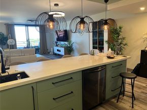 600 Three Islands Blvd 504, Hallandale Beach FL 33009