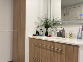 600 Three Islands Blvd 504, Hallandale Beach FL 33009