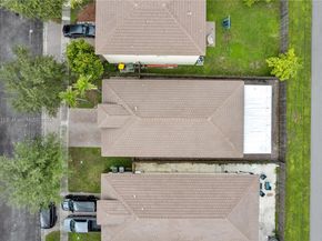 2401 NE 4th St, Homestead FL 33033