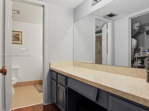 400 NW 127th Ave 13, Plantation FL 33325