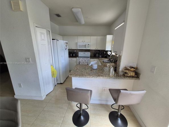 8134 NW 108th Pl, Doral FL 33178