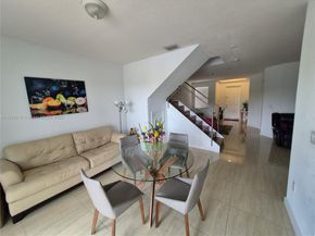 8134 NW 108th Pl, Doral FL 33178