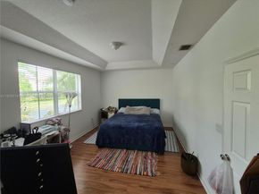 8134 NW 108th Pl, Doral FL 33178
