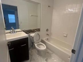 16461 SW 100th Ter, Miami FL 33196