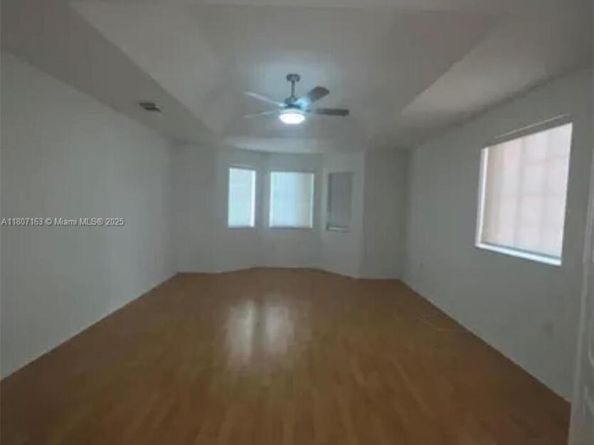16461 SW 100th Ter, Miami FL 33196