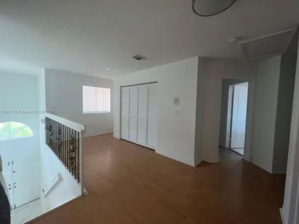 16461 SW 100th Ter, Miami FL 33196