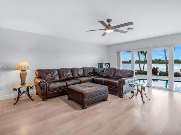 18084 SW 33rd Ct, Miramar FL 33029