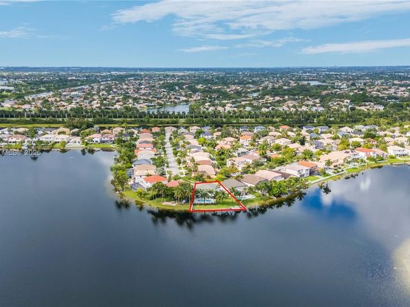 18084 SW 33rd Ct, Miramar FL 33029