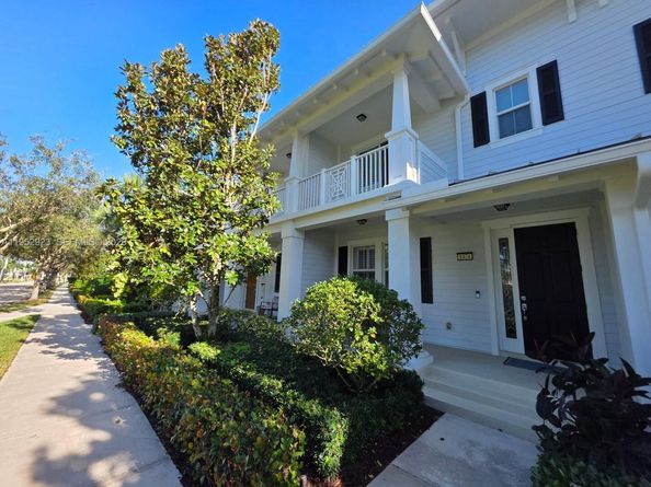 1474 S Jeaga Dr, Jupiter FL 33458