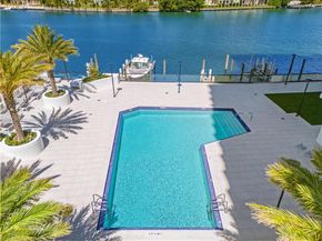 5500 Collins Ave 901 & 902, Miami Beach FL 33140