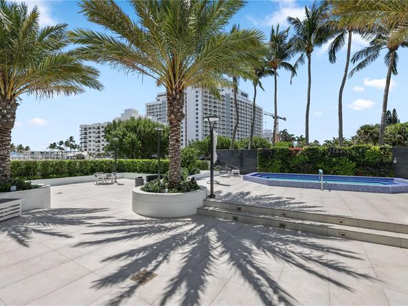 5500 Collins Ave 901 & 902, Miami Beach FL 33140