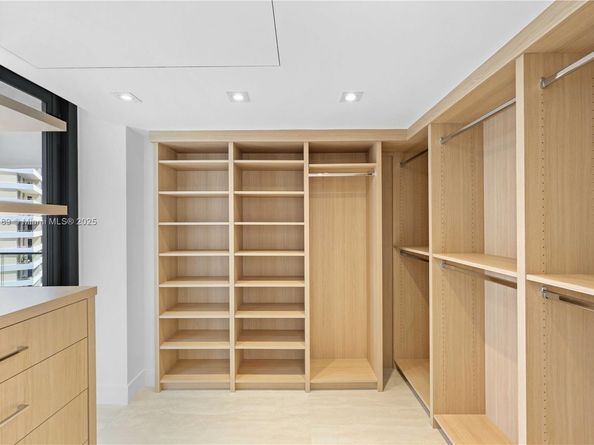 5500 Collins Ave 901 & 902, Miami Beach FL 33140