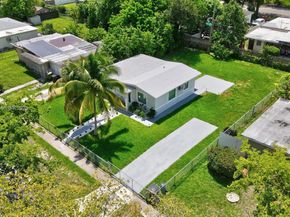 360 NW 136th St, North Miami FL 33168
