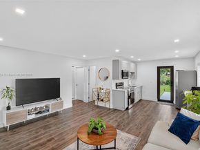 360 NW 136th St, North Miami FL 33168