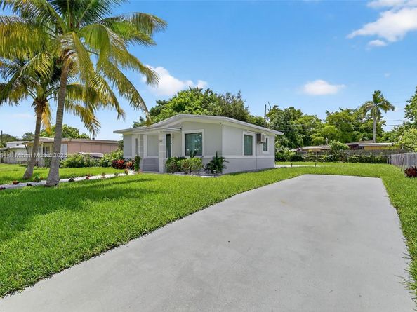 360 NW 136th St, North Miami FL 33168