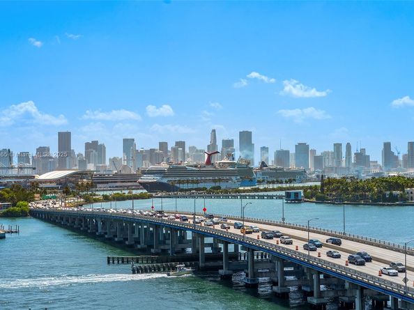 450 Alton Rd 901902, Miami Beach FL 33139