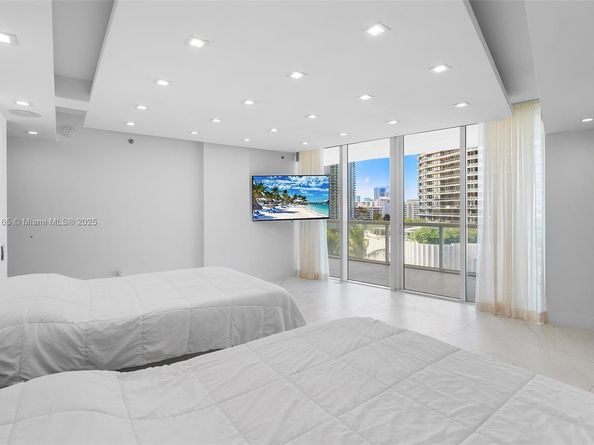 450 Alton Rd 901902, Miami Beach FL 33139
