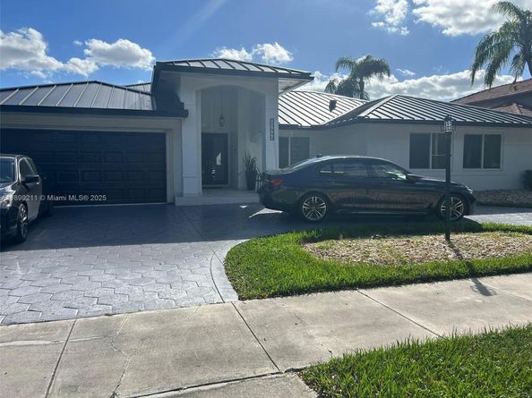 15444 SW 114th St, Miami FL 33196