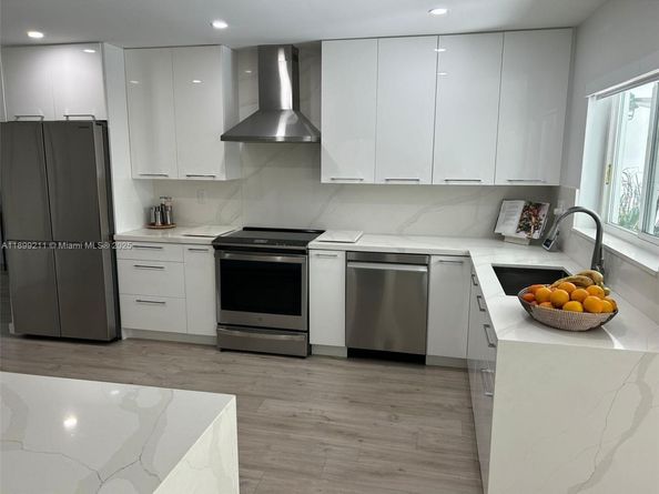 15444 SW 114th St, Miami FL 33196