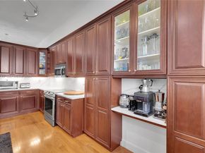 1135 Satinleaf St, Hollywood FL 33019