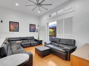 1135 Satinleaf St, Hollywood FL 33019