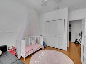 1135 Satinleaf St, Hollywood FL 33019