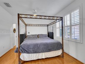 1135 Satinleaf St, Hollywood FL 33019