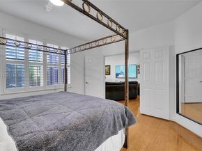 1135 Satinleaf St, Hollywood FL 33019