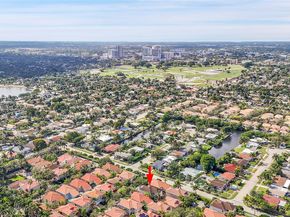 1135 Satinleaf St, Hollywood FL 33019