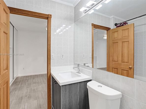 11482 SW 181st St, Miami FL 33157