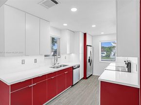 11482 SW 181st St, Miami FL 33157