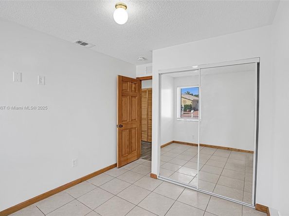 11482 SW 181st St, Miami FL 33157