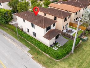 77 NE 37th Pl, Homestead FL 33033