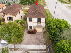 77 NE 37th Pl, Homestead FL 33033