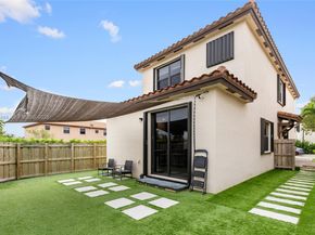 77 NE 37th Pl, Homestead FL 33033