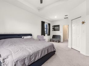 77 NE 37th Pl, Homestead FL 33033