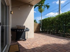 3880 NW 121st Ave, Sunrise FL 33323