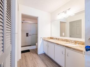 3880 NW 121st Ave, Sunrise FL 33323