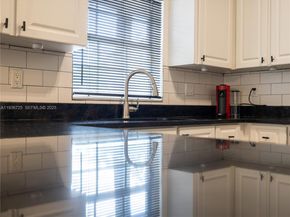 3880 NW 121st Ave, Sunrise FL 33323