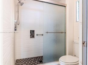 3880 NW 121st Ave, Sunrise FL 33323