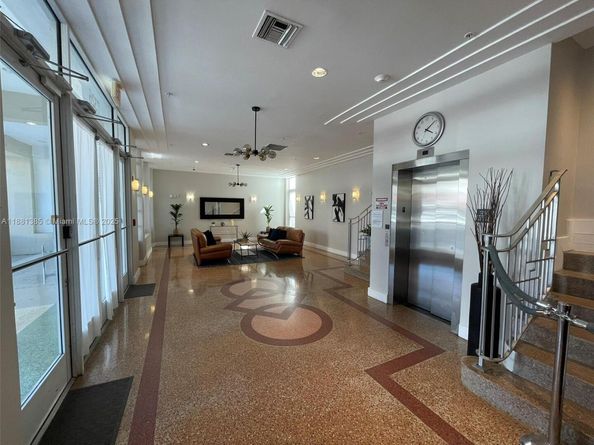 7326 Collins Ave 207, Miami Beach FL 33141