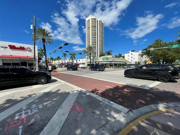 7326 Collins Ave 207, Miami Beach FL 33141